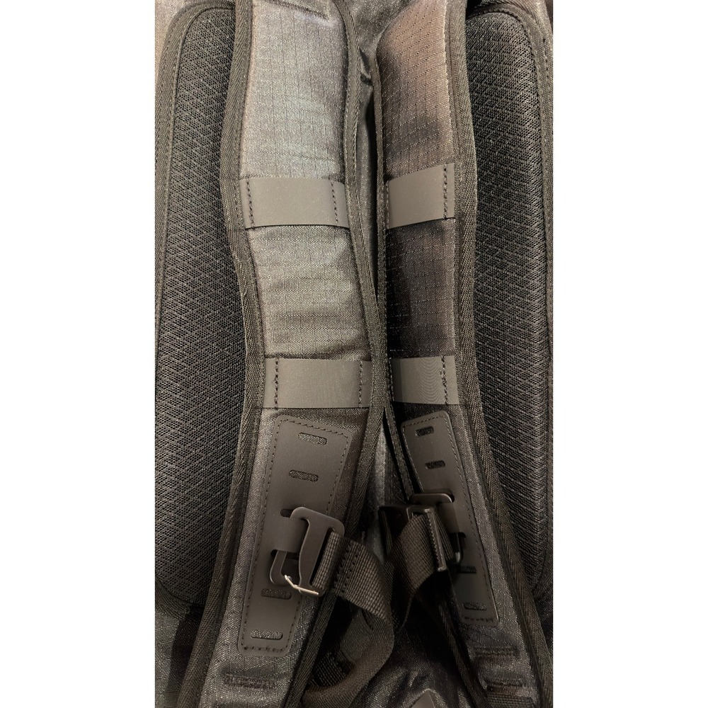 Cancha Racquet Bag Pro Black CRBP-01 Weather Resistant Tennis Sports Backpack - Picture 8 of 16